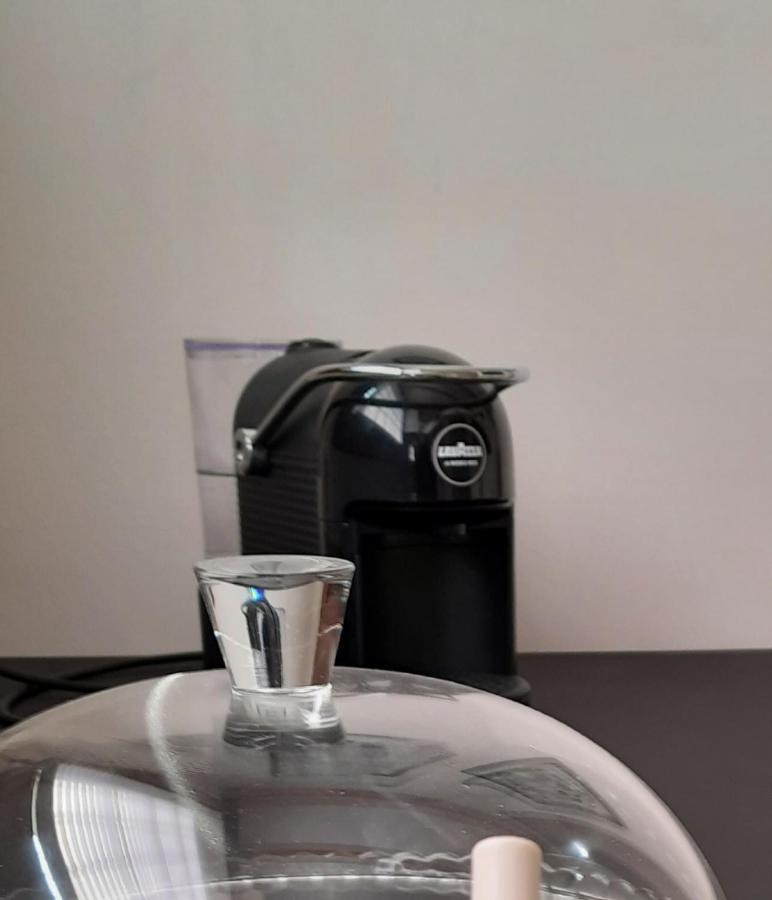 Mini Contra' Dei Servi - Vicenza Apartment Екстериор снимка